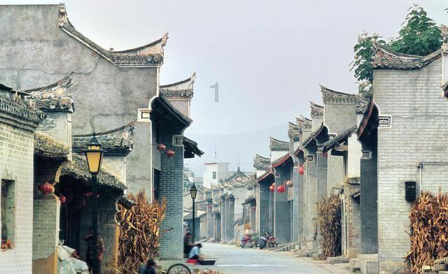 水稻施磷酸二氢钾叶面肥需要作水吗？打叶面肥排干水吗游戏画面